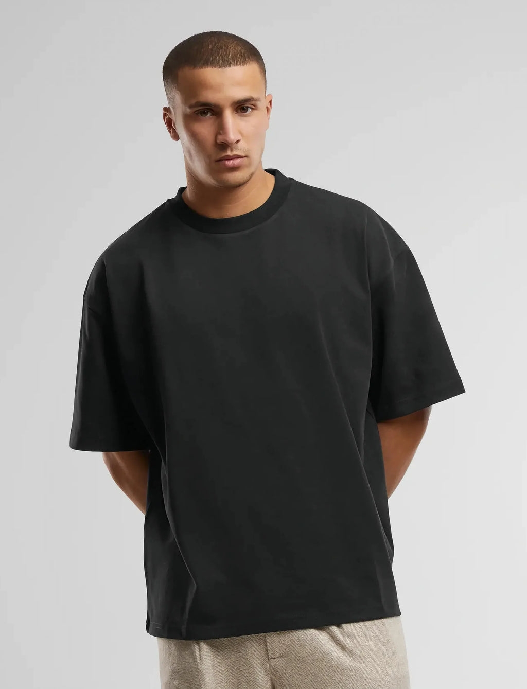 [Standard Template] T-shirt